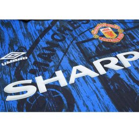 Retro Manchester United 1992/93 Away Jersey - Image 4