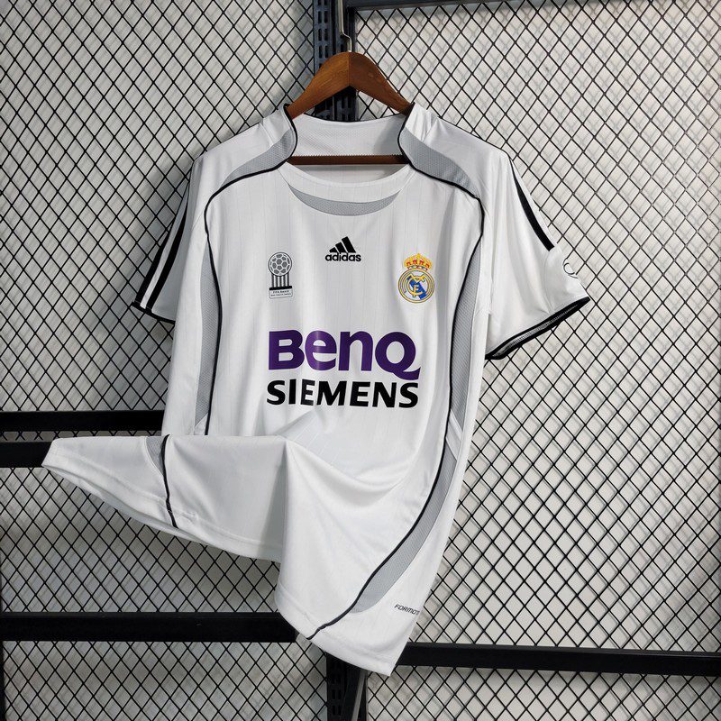 2023052300545688.jpg Retro Real Madrid 2006/07 Home Jersey - Image 1