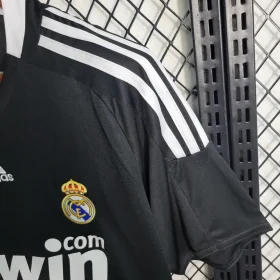 Retro Real Madrid 2008/09 Away Jersey - Image 8