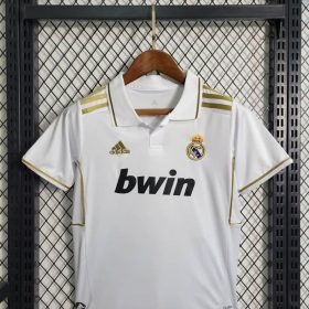 Retro Real Madrid 2011/12 Home Kids Kit - Image 2