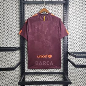 Retro Barcelona 2017/18 Third Jersey - Image 9