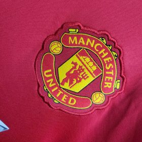 Retro Manchester United 2016/17 Home Jersey - Image 7
