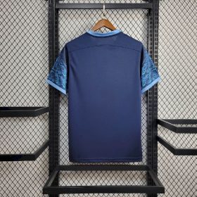 Retro Manchester City 2015/16 Away Jersey - Image 2