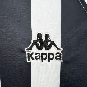 Retro Juventus 1996/97 Home Jersey - Image 6