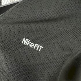 Retro Manchester United 2007/08 Third Jersey - Image 10