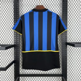 Retro Inter Milan 2002/04 Home Jersey - Image 2