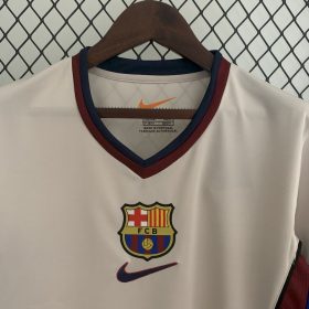 Retro Barcelona 1998/99 Away Jersey - Image 5