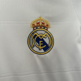 Retro Real Madrid 2013/14 Home Kids Kit - Image 5