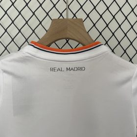 Retro Real Madrid 2013/14 Home Kids Kit - Image 3