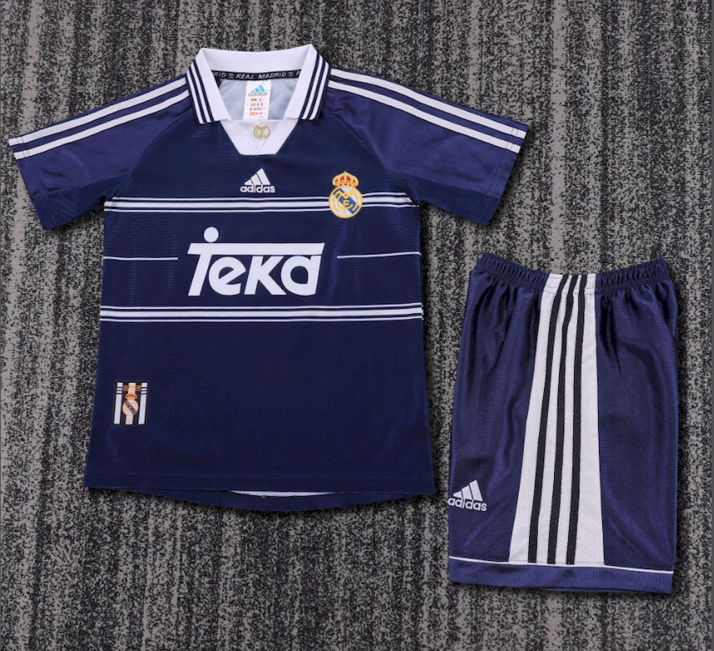 2025050712173072.jpg Retro Real Madrid 1998/99 Away Kids Kit - Image 1