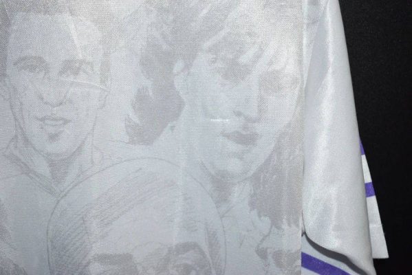 Retro Real Madrid 1996/97 Champions Jersey - Image 4