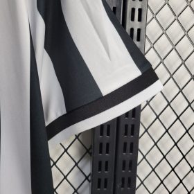 Retro Juventus 1998/99 Home Jersey - Image 5