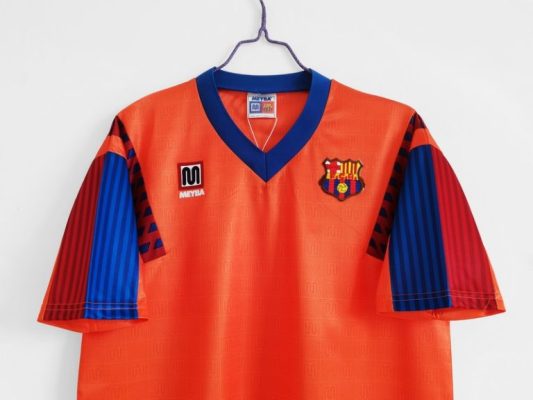Retro Barcelona 1989/92 Away Jersey - Image 3