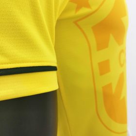 Retro Brazil 1994 World Cup Home Jersey - Image 8