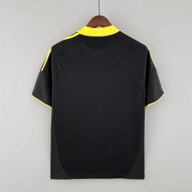 Retro Liverpool 2010/11 Third Jersey - Image 7