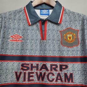 Retro Manchester United 1995/96 Away Jersey - Image 2
