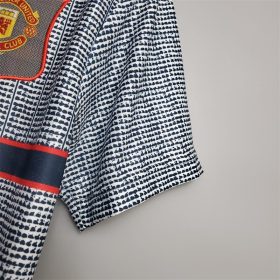 Retro Manchester United 1995/96 Away Jersey - Image 5