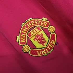 Retro Manchester United 2002/04 Home Long Sleeve Jersey - Image 5