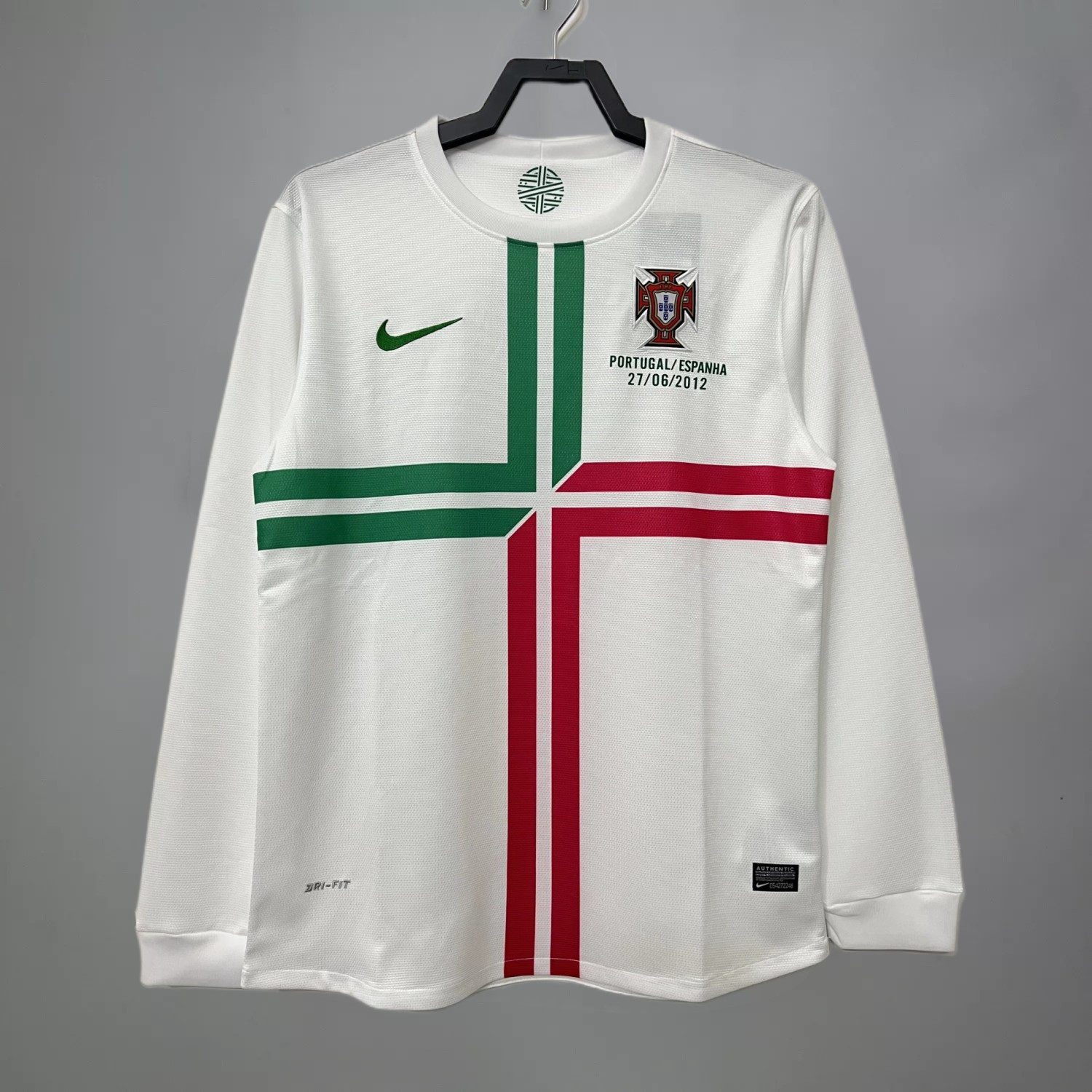 Portugal-2012-Euro-Cup-Away-LS-Retro-Jersey-37874.jpg Retro Portugal 2012 Euro Cup Away Long Sleeve Jersey - Image 1