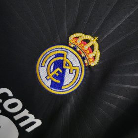 Retro Real Madrid 2010/11 Away Jersey - Image 4